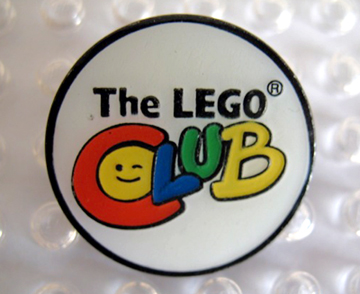 Pin, The LEGO Club Round