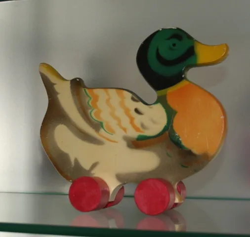 Wooden Pull-Along Duck with Short Bill