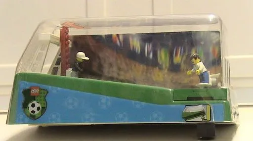 Display Assembled Theme Interactive, Soccer, no Sound Effects