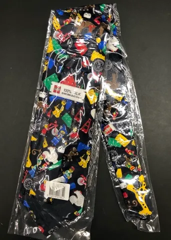 Tie, Parts and Minifigures Pattern (100% Silk)
