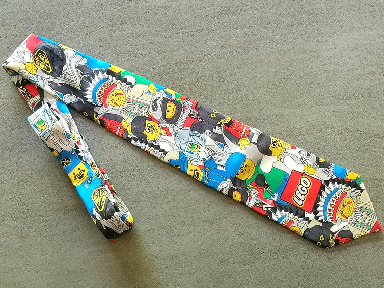 Tie, Large Minifigures Pattern (100% Silk)