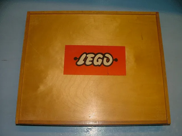 Wooden Storage Box with Plain Sliding Top and LEGO Logo (sets 700K, 700L)