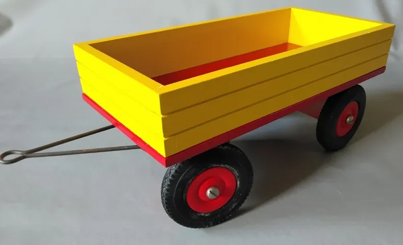 Wooden Trailer for Mercedes Unimog