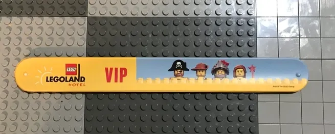 Wristband, Rubber with LEGOLAND Hotel - VIP Pattern