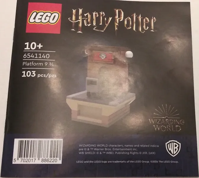 Barnes & Noble Exclusive Build - Platform 9 3/4