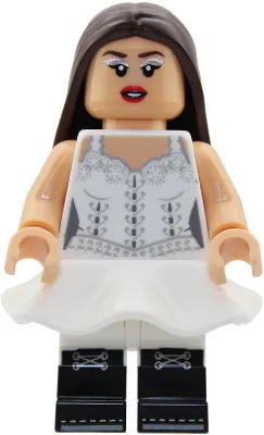 Olivia Rodrigo - White Outfit