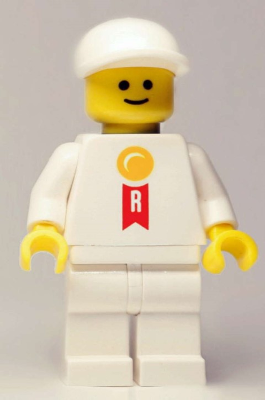 Mr. Rebrick (2017) - 'LEGO.com/Rebrick' on Back
