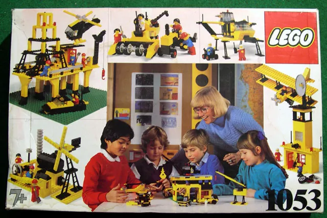 Community Buildings (LEGO Basic School Set)