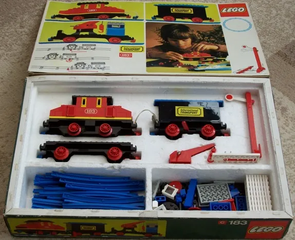 Complete Train Set with Motor and Signal