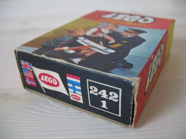 6 International Flags -1-