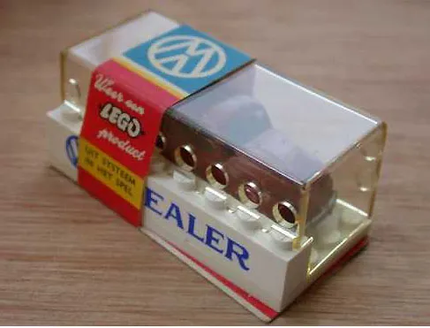 1:87 VW Beetle + Showroom