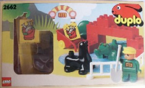 Crocodile and Sea Lion (Zoo Feeding Time/Pool Pals)