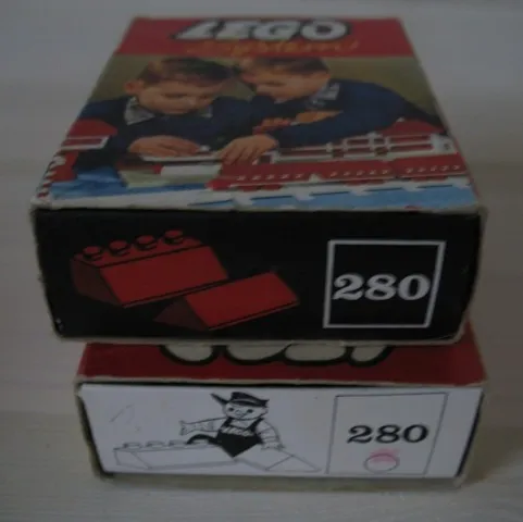 Sloping Roof Bricks, Red