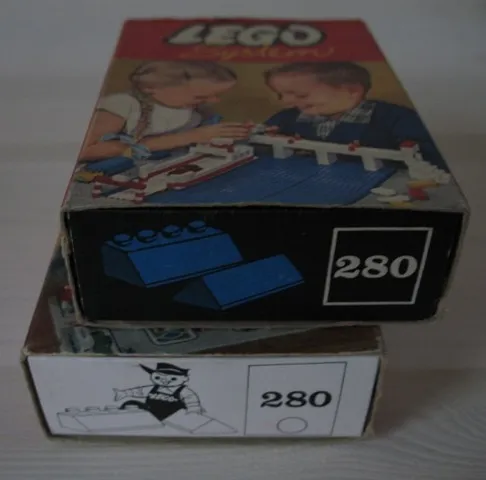 Sloping Roof Bricks, Blue