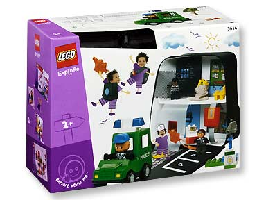 On the Move Police Station