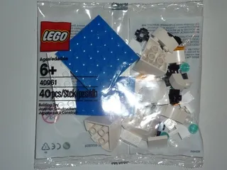 Monthly Mini Model Build Set - 2013 01 January, Igloo polybag