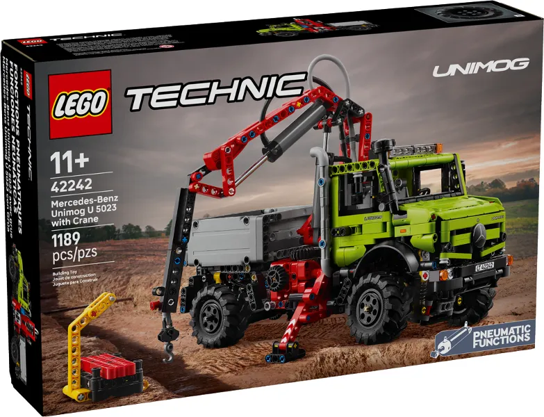 Mercedes-Benz Unimog U 5023 with Crane