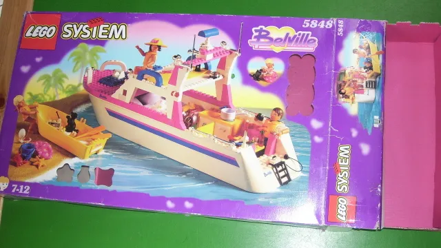 Family Yacht / Luxury Cruiser