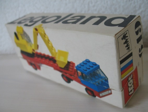 Low-Loader with Excavator