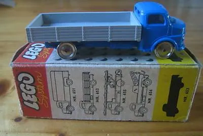 1:87 Mercedes Flatbed Truck
