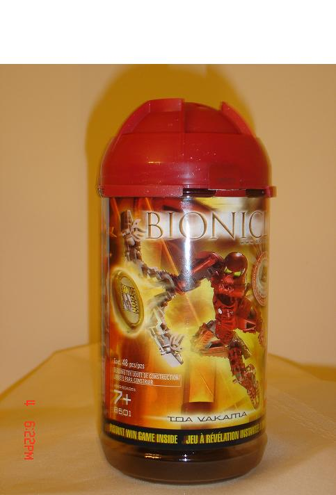Toa Vakama - 2004 San Diego Comic-Con Exclusive (Does Not Contain Exclusive Disk)