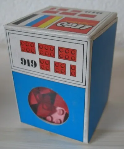 31 bricks with 2, 4 and 6 studs