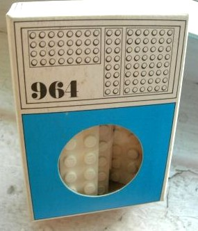 10 building plates 2 x 8, 4 x 8, 6 x 8