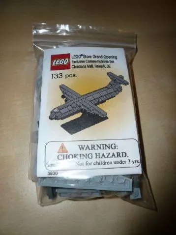 LEGO Store Grand Opening Exclusive Set, Christiana Mall, Newark, DE