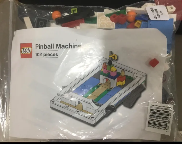 LEGO Brand Store Exclusive Build - Pinball Machine