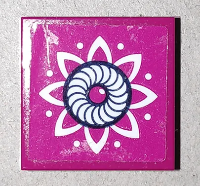 Tile, Modified 2 x 2 Inverted with White Flower Petals and Dots Pattern (Sticker) - Set 41173