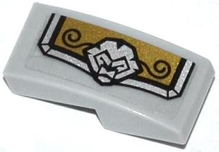 Slope, Curved 2 x 1 x 2/3 with Gold and Silver Armor Plate with Lion Head and Black Swirls Pattern Model Right Side (Sticker) - Set 70123