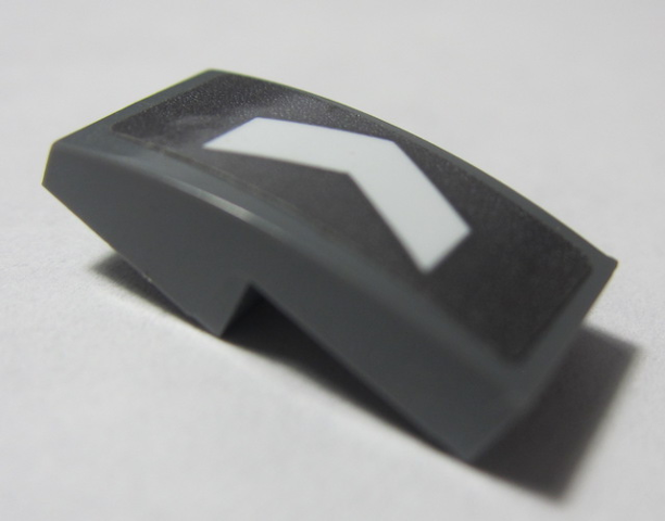 Slope, Curved 2 x 1 x 2/3 with White Arrow Pattern Model Left Side (Sticker) - Set 70613