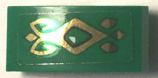 Slope, Curved 2 x 1 x 2/3 with Green Jewel and Gold Scrollwork Pattern (Sticker) - Set 41194