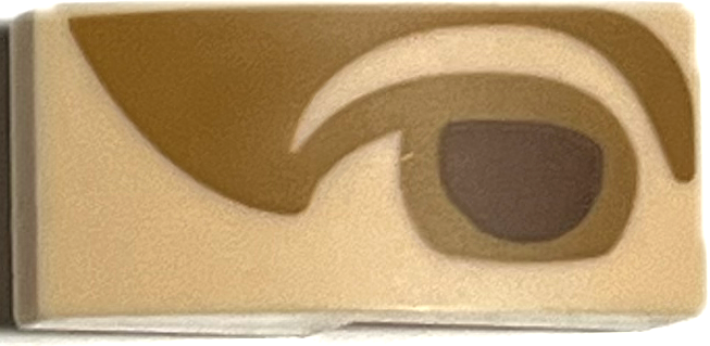 Slope, Curved 2 x 1 x 2/3 with Reddish Brown Right Eye with Medium Nougat Eyelid and Shadow Pattern (Mona Lisa)