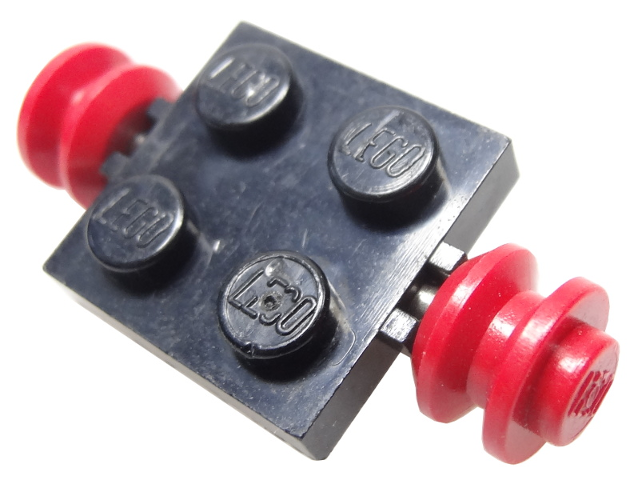 Plate, Modified 2 x 2 with Red Wheels