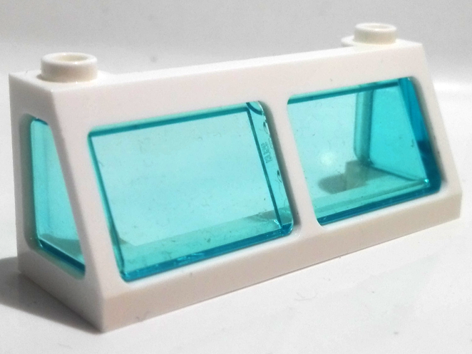 Windscreen 2 x 6 x 2 Train with Trans-Light Blue Glass (13756 / 13760)