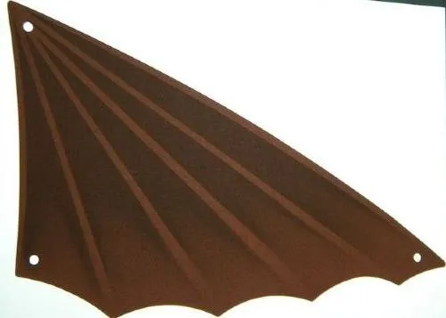 Cloth Sail Triangular 18 x 34 with Winged Edge and Dark Brown Pattern