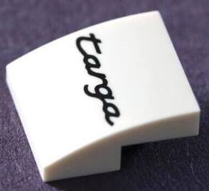 Slope, Curved 2 x 2 x 2/3 with Black 'targa' Pattern