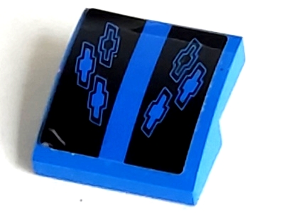 Slope, Curved 2 x 2 x 2/3 with 6 Chevrolet Logos on Black Stripes Pattern (Sticker) - Set 75891