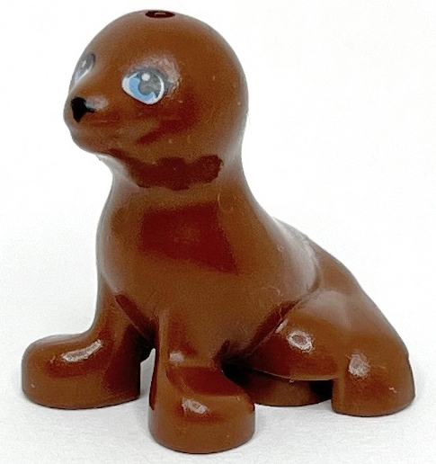 Seal, Friends Style, Sitting with Black Nose and Eyelashes, Medium Blue / Medium Azure Eyes Pattern (Undetermined Type)