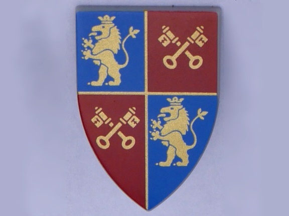 Minifigure, Shield Triangular Long with Gold Lions and Crossed Keys on Blue and Red Quarters Background Pattern (BAM)