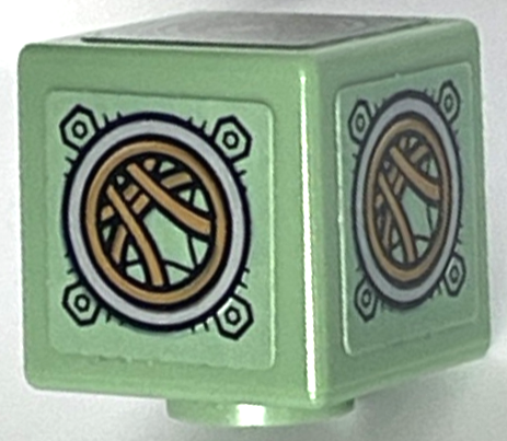 Minifigure, Head, Modified Cube with Gold and Black Metal Plates, Rings and Bolts Pattern on All Sides and Top (Marvel Macchina di Kadavus) (Stickers) - Set 76261