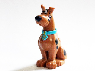 Dog, Great Dane Scooby-Doo Sitting with Chattering Teeth Pattern (20690pb01 / 20691pb03)