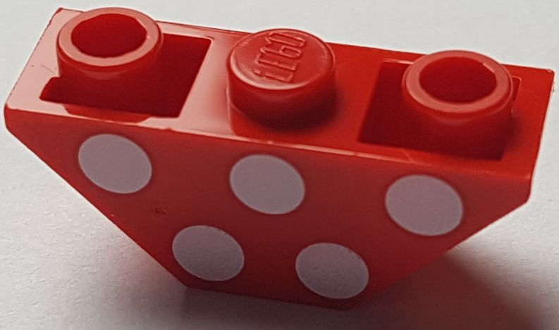 Slope, Inverted 45 3 x 1 Double with White Polka Dots Pattern