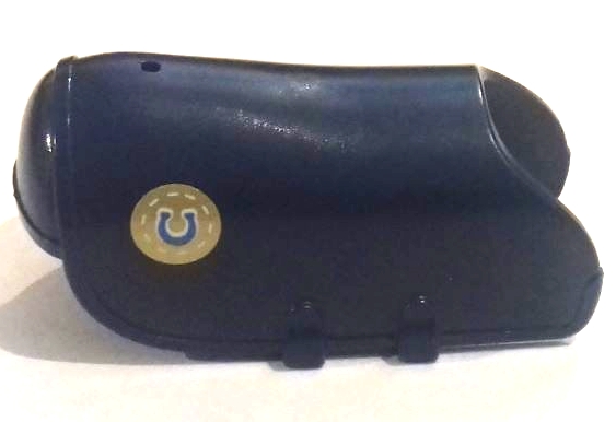 Horse Barding with 2 Clasps with Medium Blue Horseshoe and White Stitches on Gold Background Pattern (Sticker) - Set 41126