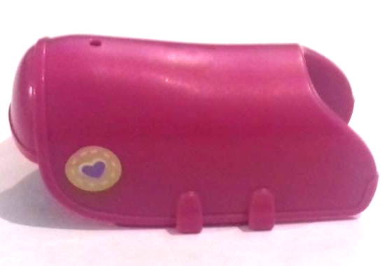 Horse Barding with 2 Clasps with Medium Lavender Heart and White Stitches on Gold Background Pattern (Sticker) - Set 41126