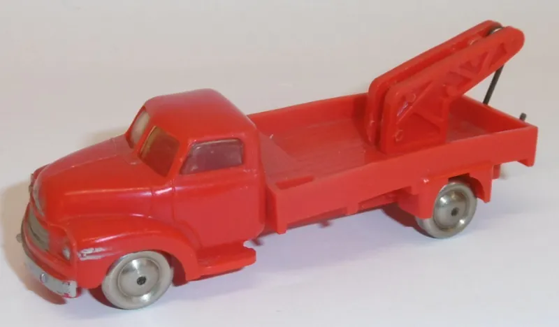 HO Scale, Bedford Tow Truck (Indicators on sides)
