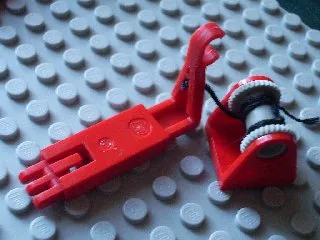 String Reel 2 x 2 Holder with Light Gray Drum with Black String and Red Hook Slider (2584 / 2585 / x77 / 2651c01)