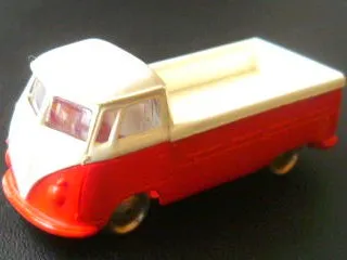 HO Scale, VW Pickup with Red Base