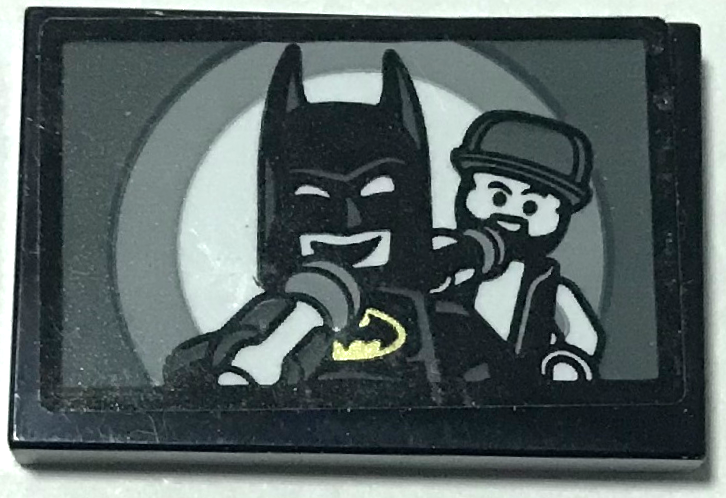 Tile 2 x 3 with Batman and Singer Minifigures Holding Microphones Pattern (Sticker) - Set 70922